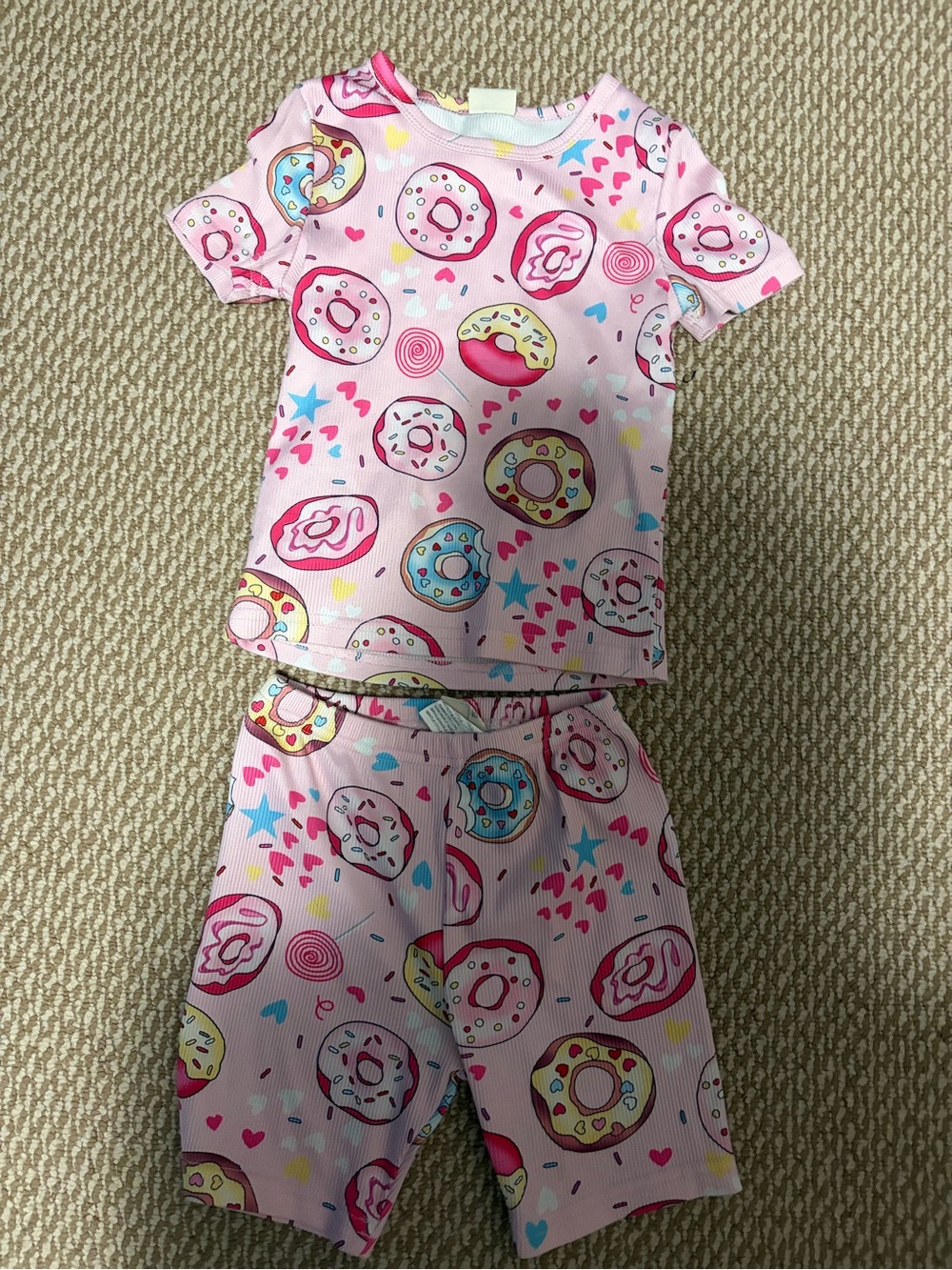 Girls 5T doughnuts pajama set